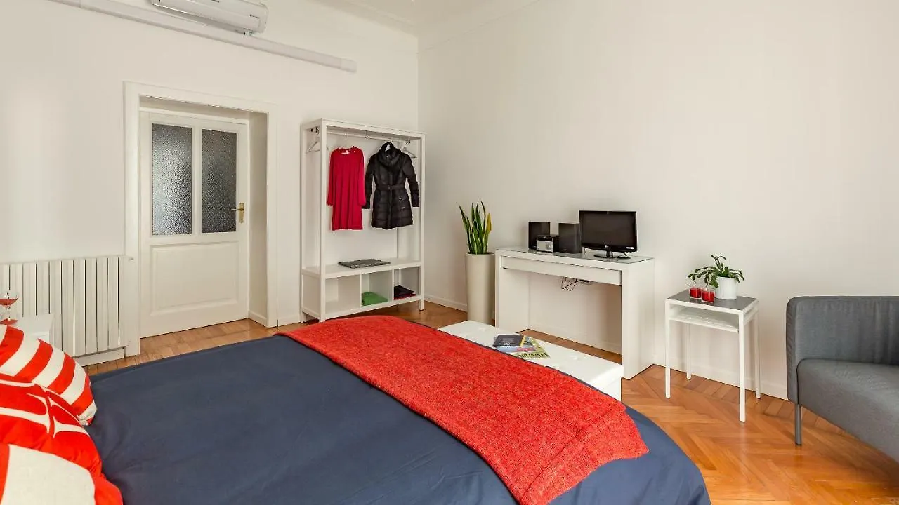 Tailors' Home Sempione - 2 Bedrooms Milano Appartamento