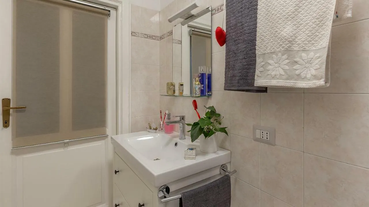 Tailors' Home Sempione - 2 Bedrooms Milano